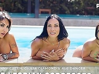 Benny Green, Giulia Diamond And Ale Danger - Three Girl/girl Princesses